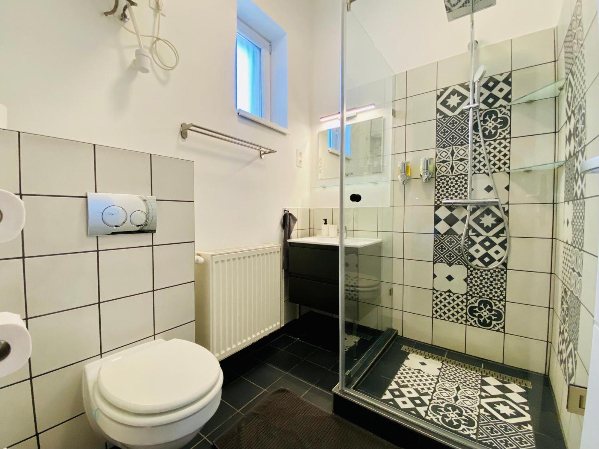 Apartment Stylish & Cozy - Purple Budapest